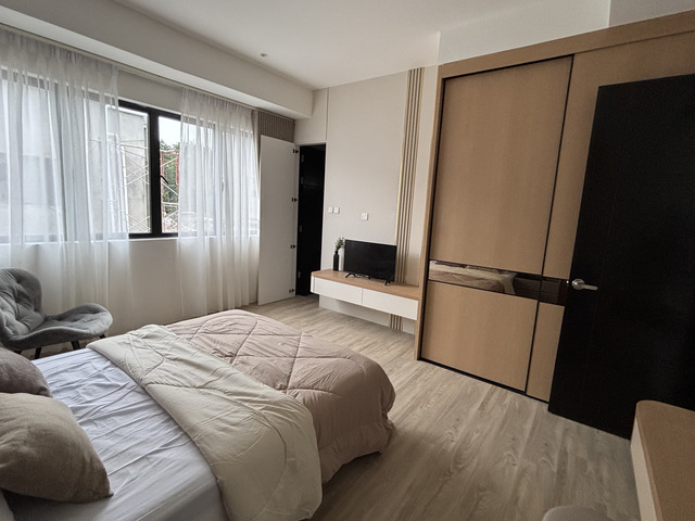 Corner unit townhouse at Melrose Residence, Riveria, Kuching-Samarahan Expressway for sale image