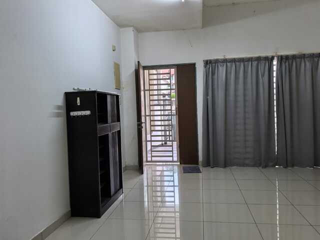 3 storey terraced-house bayan lepas image