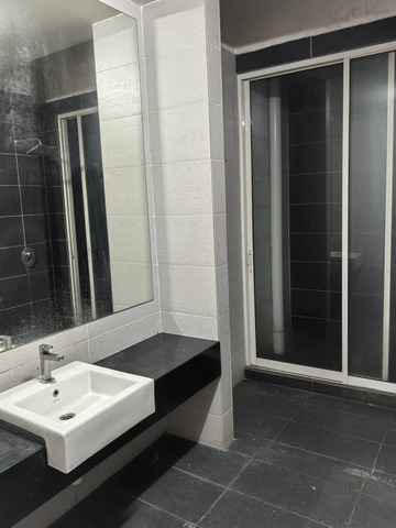3 storey terraced-house bayan lepas image