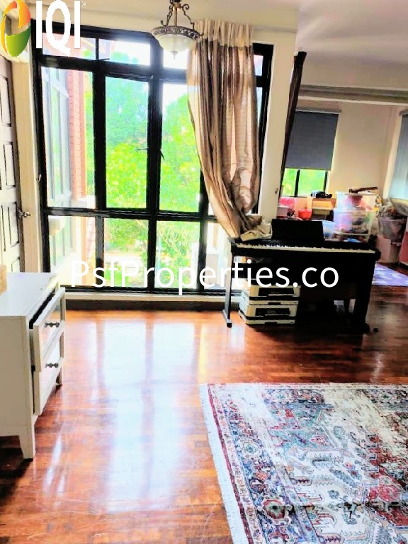 Bukit Jelutong image