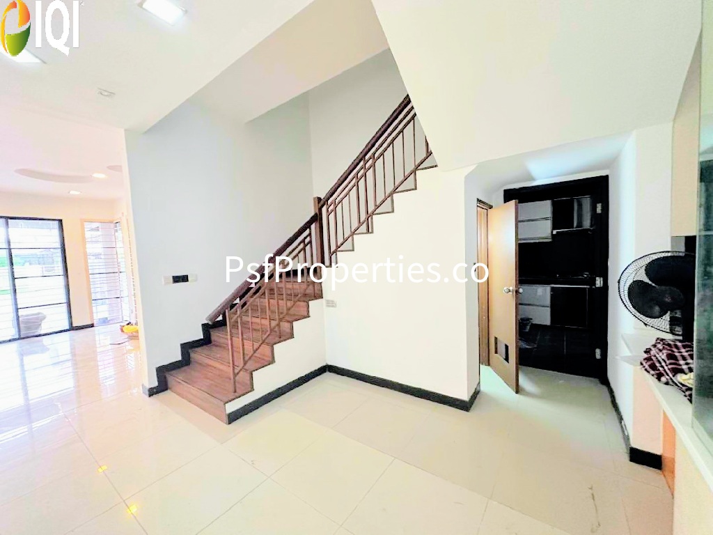 Bukit Jelutong image