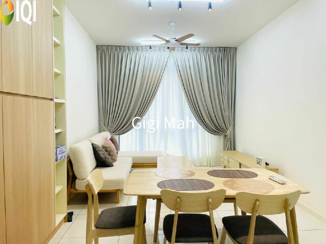 Emerald 9 Condominium image