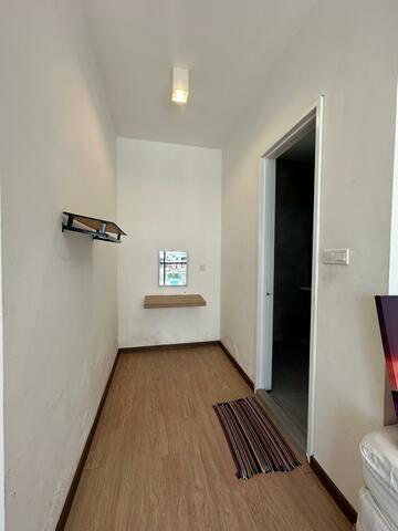  Riverside Residence  image