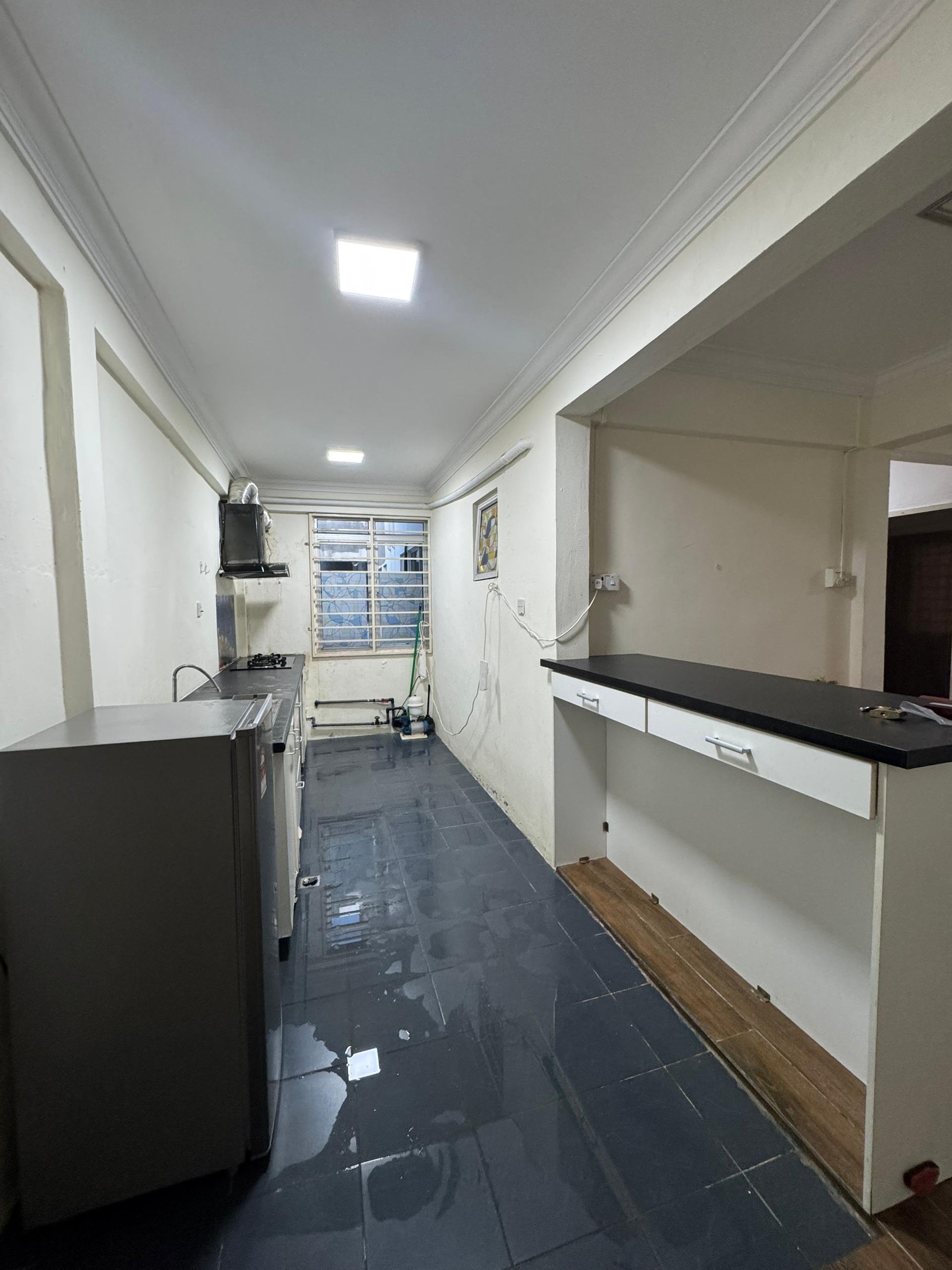 Putri Bahang Apartment image