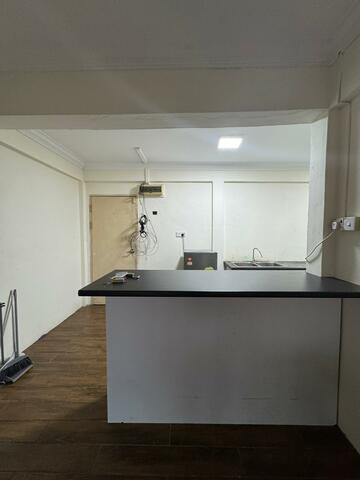 Putri Bahang Apartment image