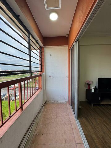 Putri Bahang Apartment image