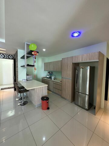 10 Island Resort image