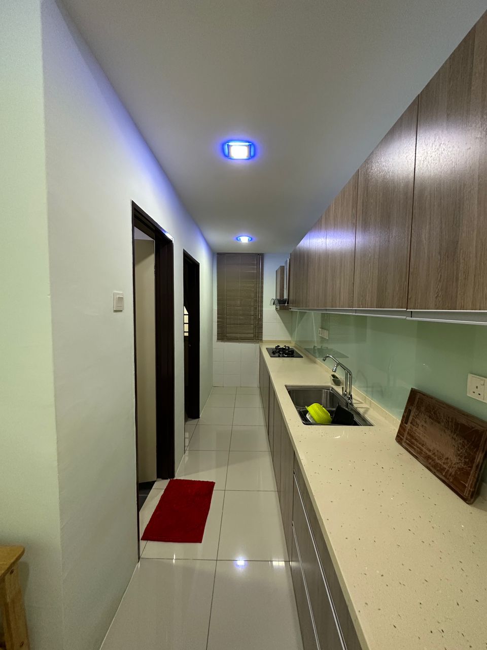 10 Island Resort image