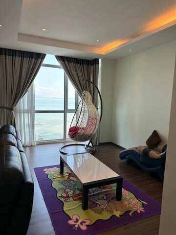 10 Island Resort image