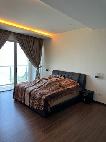 10 Island Resort image