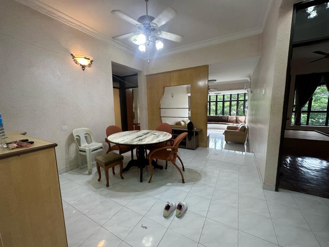 Bayshore Apartment image