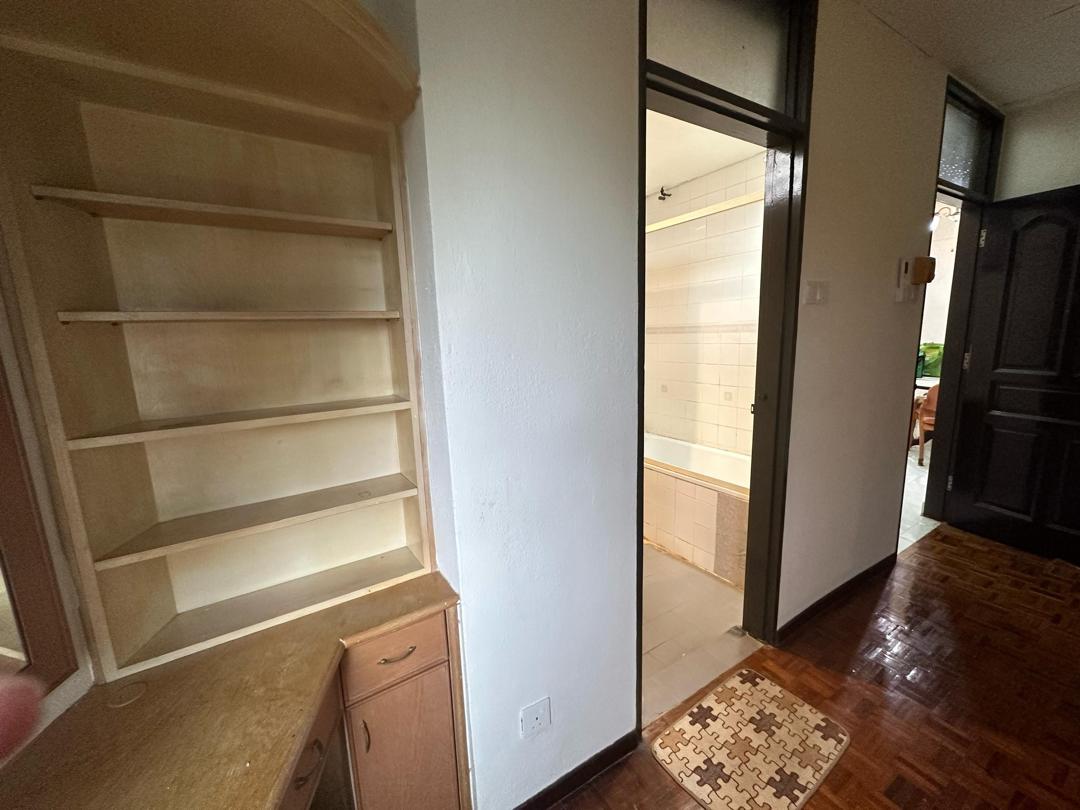 Bayshore Apartment image