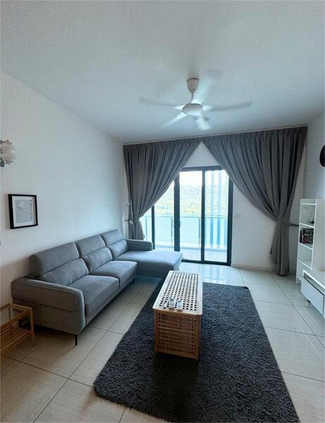 Queens Residences @ Queens Waterfront