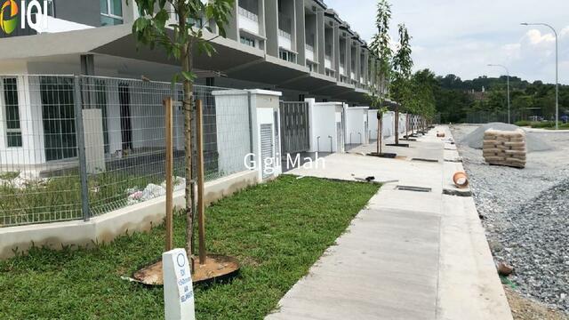 Tropicana Cheras image