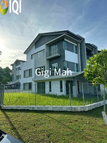 Tropicana Cheras image