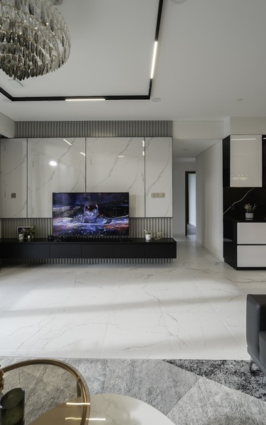 THE METROPOLE, 2 BEDROOMS, FULL FURNISHED, RIVER VIEW