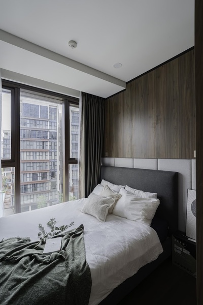 THE METROPOLE, 2 BEDROOMS, FULL FURNISHED, RIVER VIEW