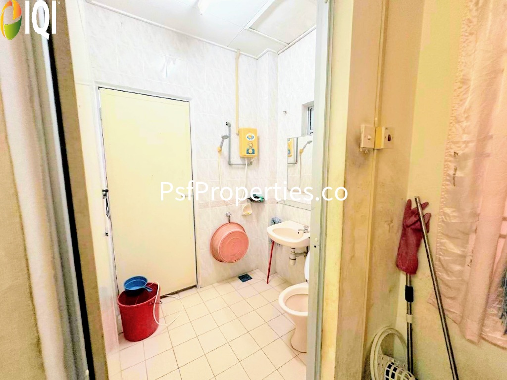 Bukit Jelutong image