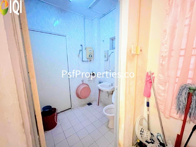 Bukit Jelutong image