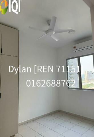 Seri Topaz Apartment image