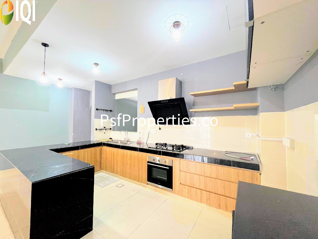 Elmina Valley 2 image