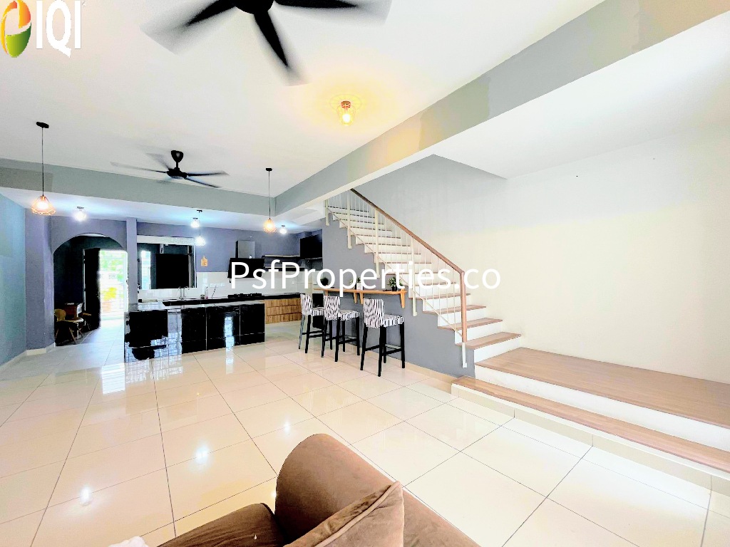 Elmina Valley 2 image