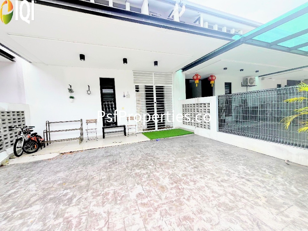 Elmina Valley 2 image