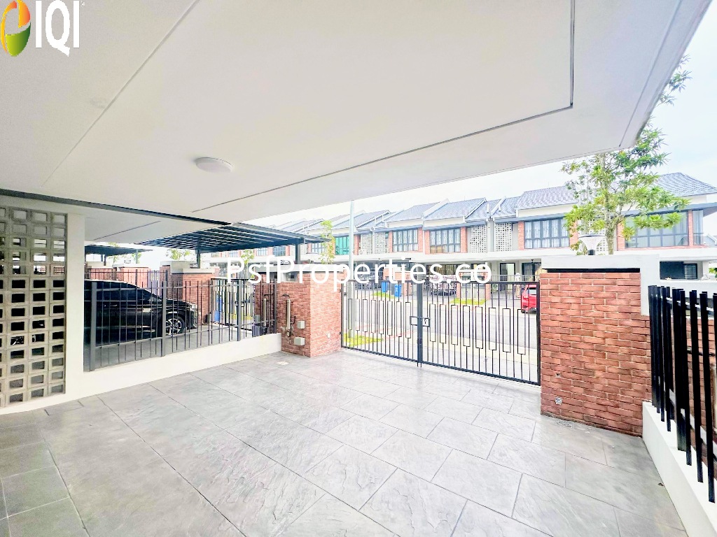 Elmina Green 4 image