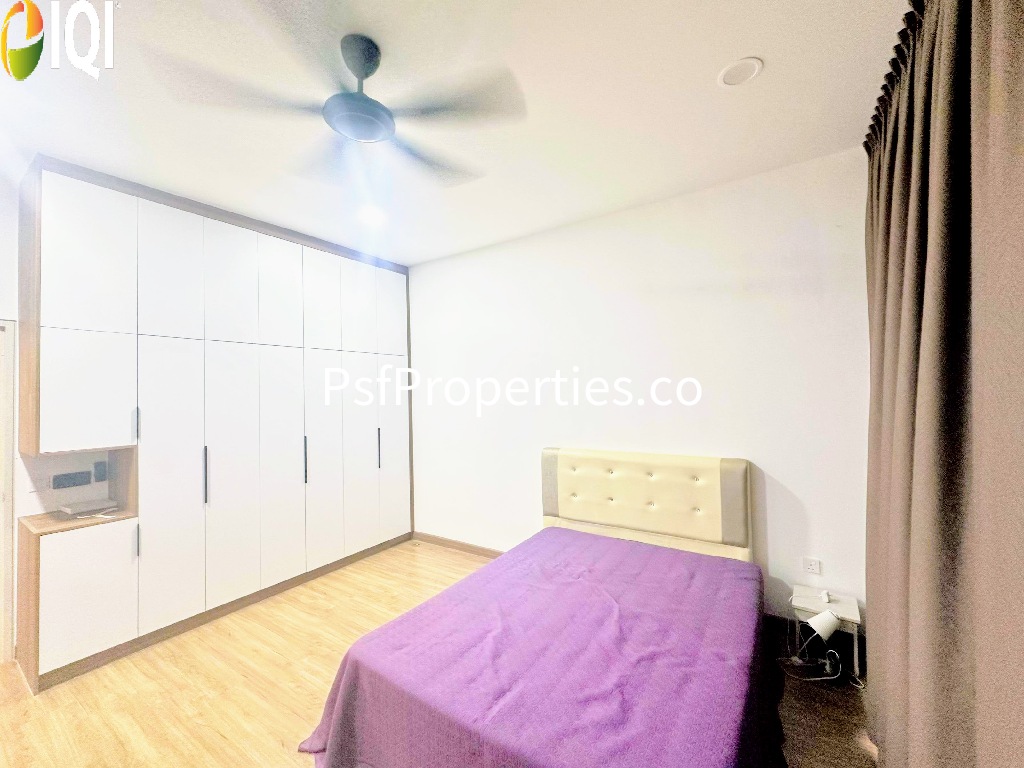 Elmina Green 4 image