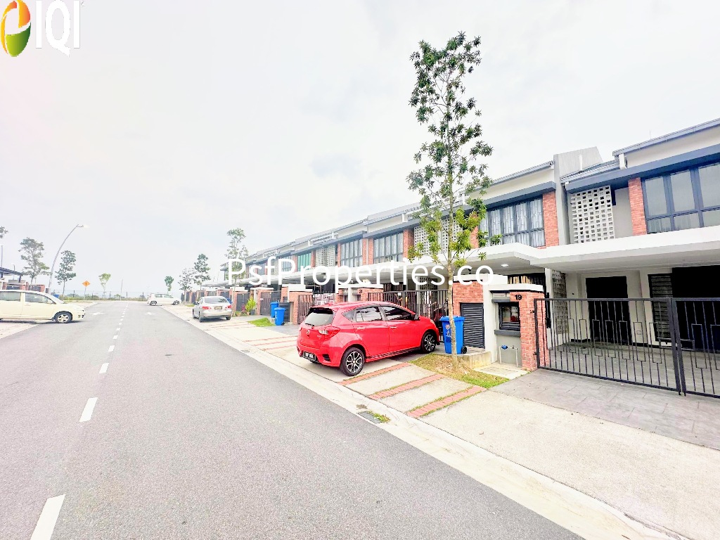 Elmina Green 4 image