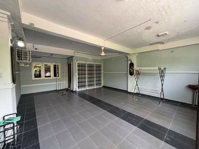 TAMAN PENGKALAN MAJU photo