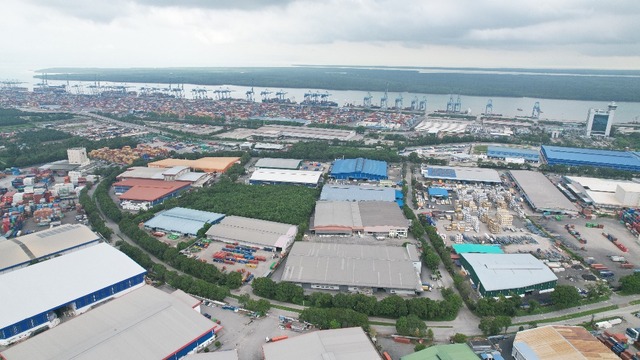 West Port, Pulau Indah image