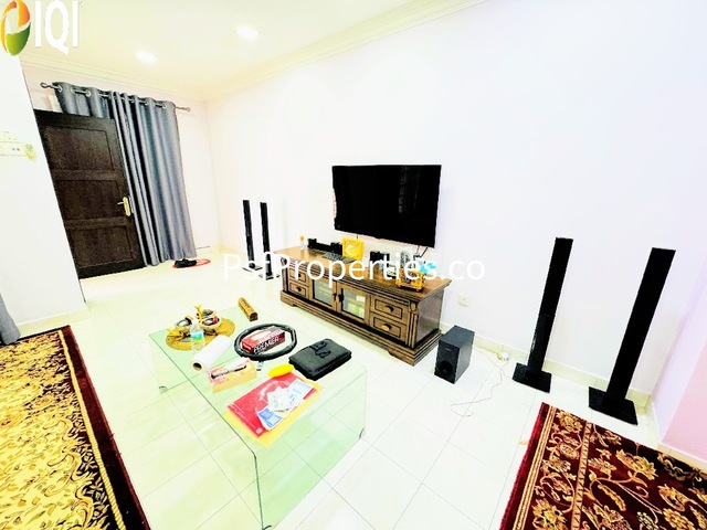 Alstonia image