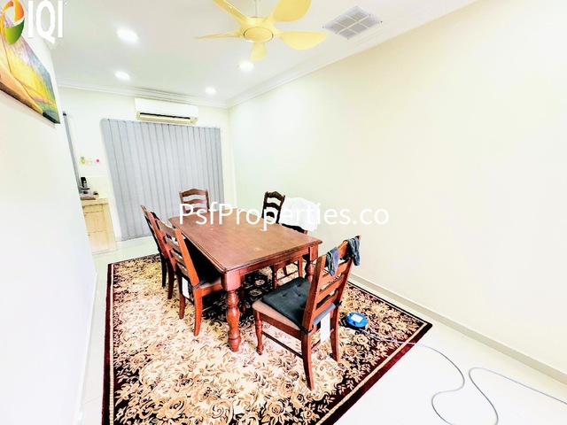 Alstonia image
