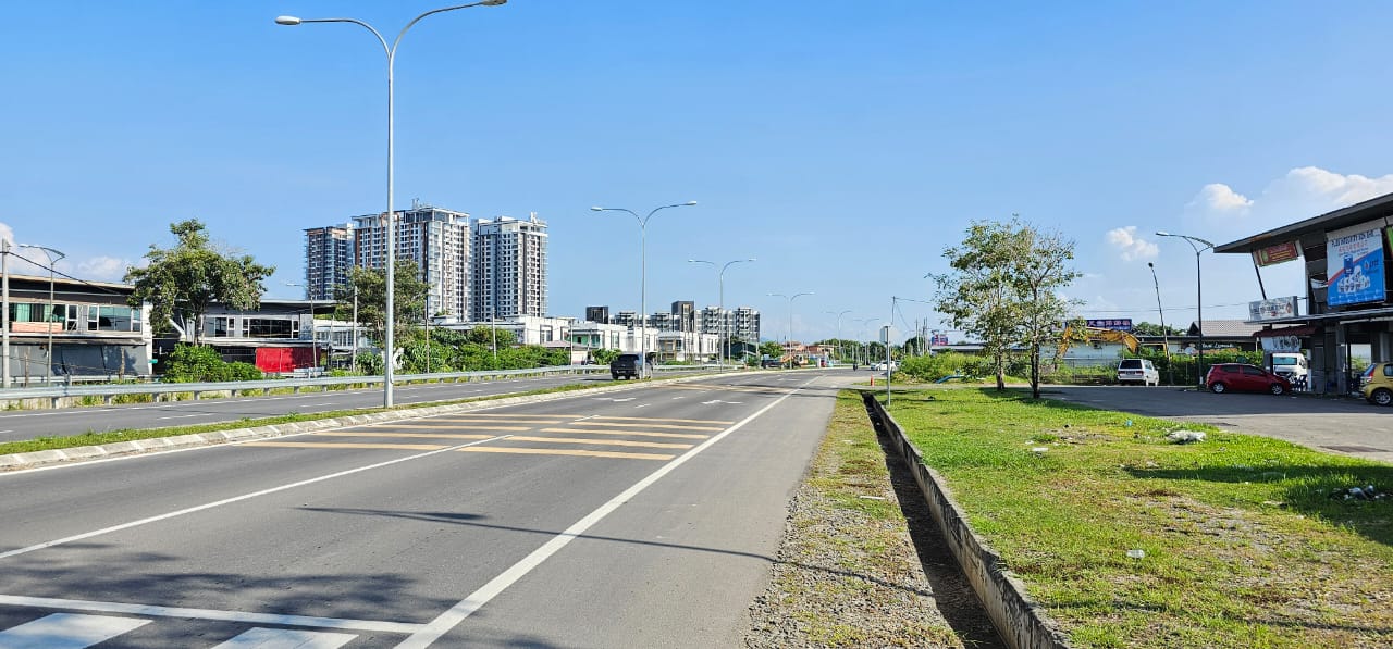 CYBER SQUARE COMMERCIAL CENTRE image