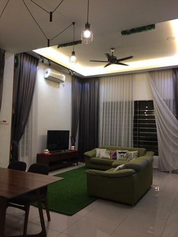 Taman Desa Tebrau image