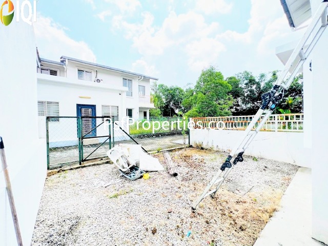 Ariza Elmina Gardens image