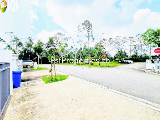 Ariza Elmina Gardens image