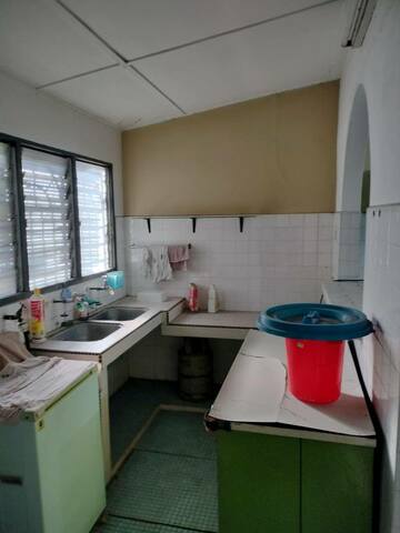 Not Low Cost Cheap Sale Pengkalan Indah Double Storey Desa Pakatan Pinji Mewah image
