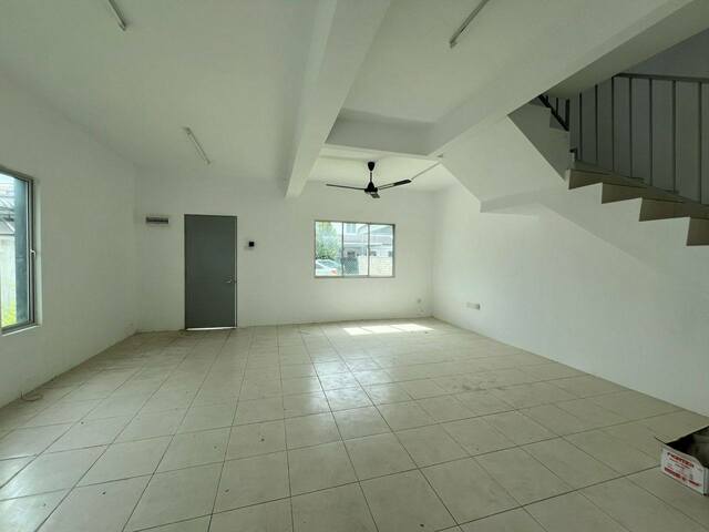 Brand New Intermediate Corner Meru Perdana Scientex Idaman Chepor Chemor Suria Halaman Impian image