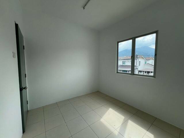 Brand New Intermediate Corner Meru Perdana Scientex Idaman Chepor Chemor Suria Halaman Impian image