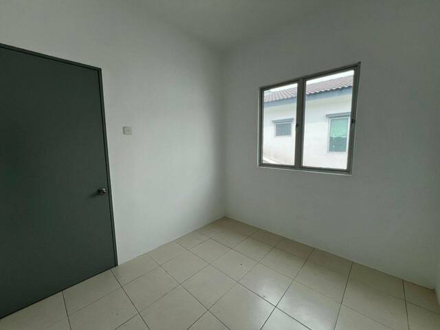 Brand New Intermediate Corner Meru Perdana Scientex Idaman Chepor Chemor Suria Halaman Impian image