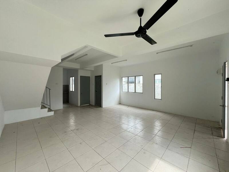 Brand New Intermediate Corner Meru Perdana Scientex Idaman Chepor Chemor Suria Halaman Impian