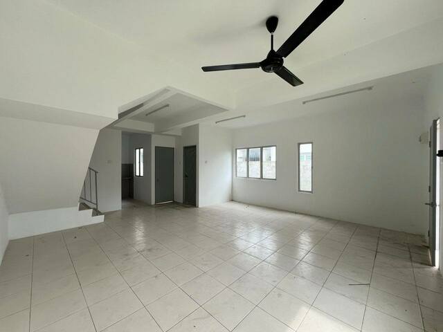Brand New Intermediate Corner Meru Perdana Scientex Idaman Chepor Chemor Suria Halaman Impian image