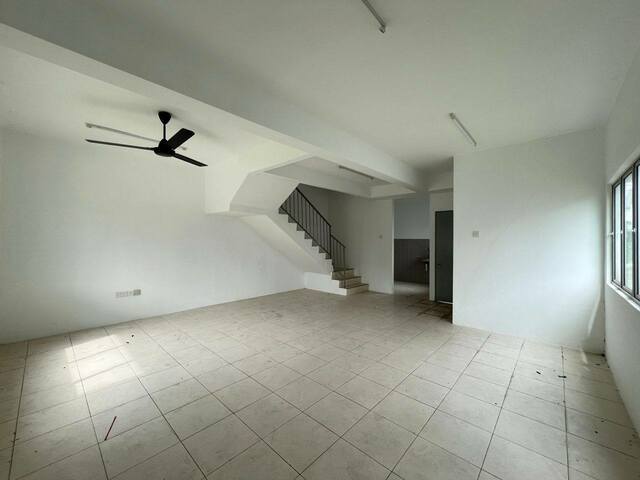 Brand New Intermediate Corner Meru Perdana Scientex Idaman Chepor Chemor Suria Halaman Impian image