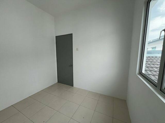 Brand New Intermediate Corner Meru Perdana Scientex Idaman Chepor Chemor Suria Halaman Impian image