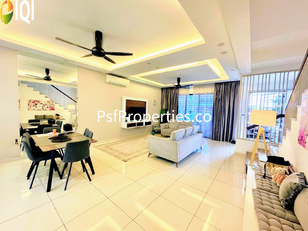 Elmina Valley 4 image