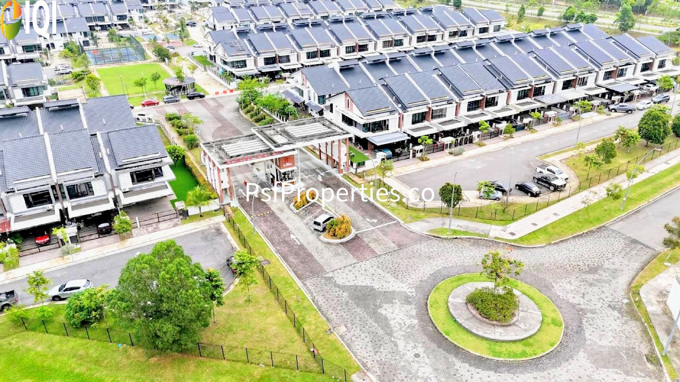 Elmina Valley 4 image