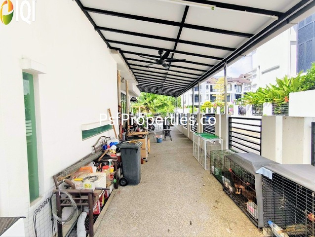 Maple Terrace image