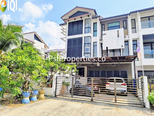 Maple Terrace image